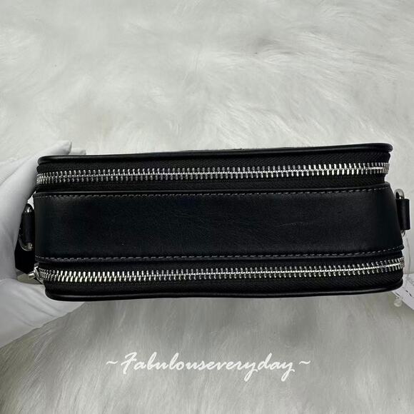 COACH Men's Wyatt Crossbody Bag In Signature Denim/Silver/Black CAJ35 NWT - Picture 7 of 11